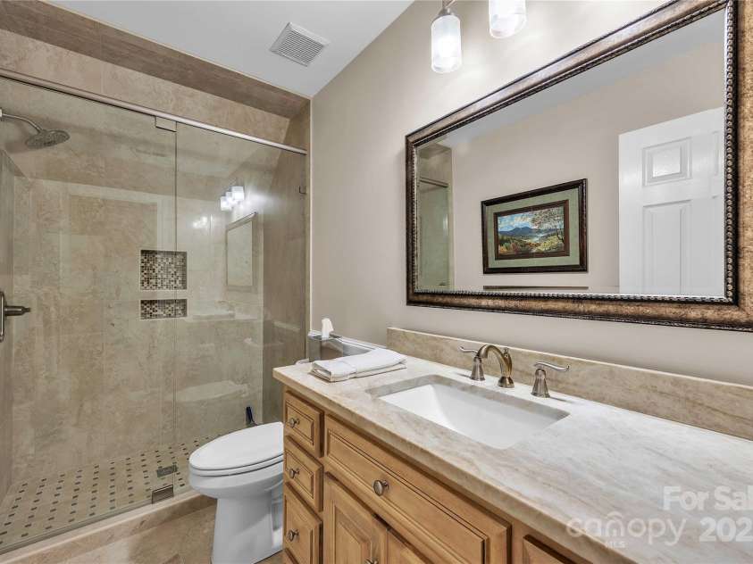 322 Glenview Drive, Salisbury, NC 28147.  MLS# CAR4303386, YatesRealty ID 5380. 