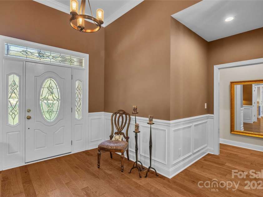 322 Glenview Drive, Salisbury, NC 28147.  MLS# CAR4303386, YatesRealty ID 5380. 