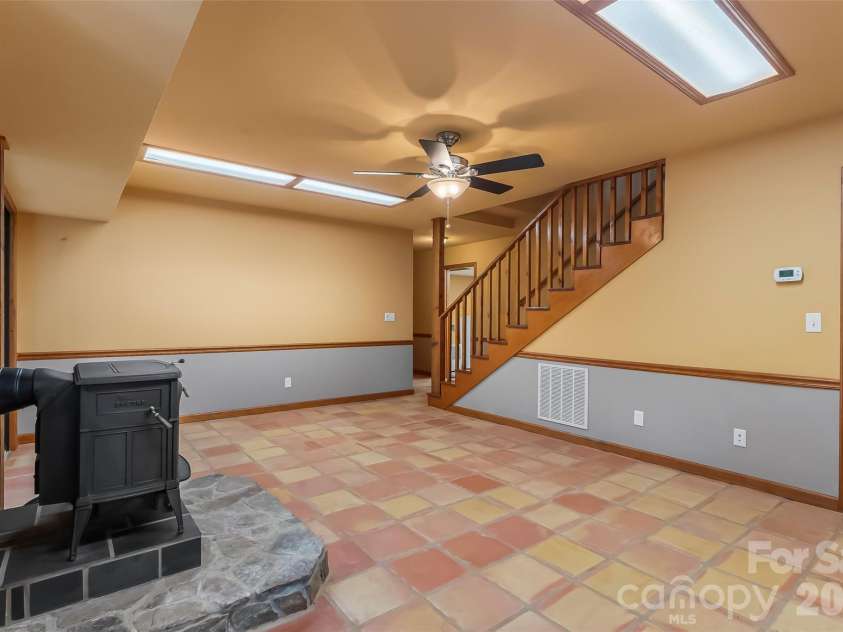 75 Bluebird Lane, Waynesville, NC 28785.  MLS# CAR4426045, YatesRealty ID 53803. 