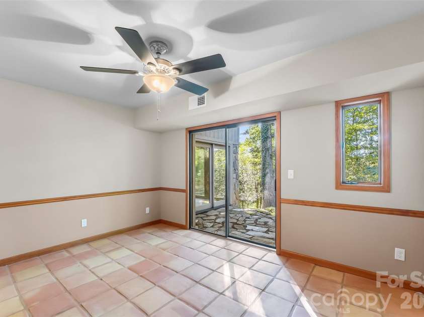 75 Bluebird Lane, Waynesville, NC 28785.  MLS# CAR4426045, YatesRealty ID 53803. 