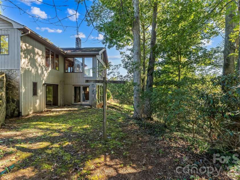 75 Bluebird Lane, Waynesville, NC 28785.  MLS# CAR4426045, YatesRealty ID 53803. 
