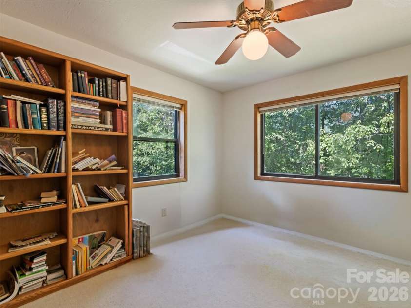 10435 White Oak Road, Waynesville, NC 28785.  MLS# CAR4429954, YatesRealty ID 53804. 