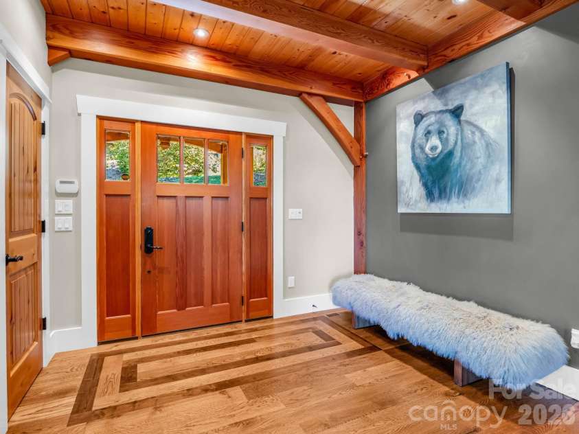 140 Settings Boulevard, Black Mountain, NC 28711.  MLS# CAR4427841, YatesRealty ID 53805. 