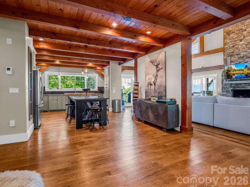 140 Settings Boulevard, Black Mountain, NC 28711.  MLS# CAR4427841, YatesRealty ID 53805. 