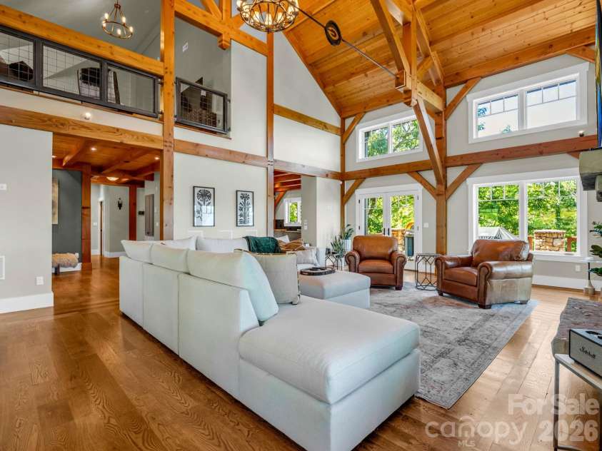 140 Settings Boulevard, Black Mountain, NC 28711.  MLS# CAR4427841, YatesRealty ID 53805. 