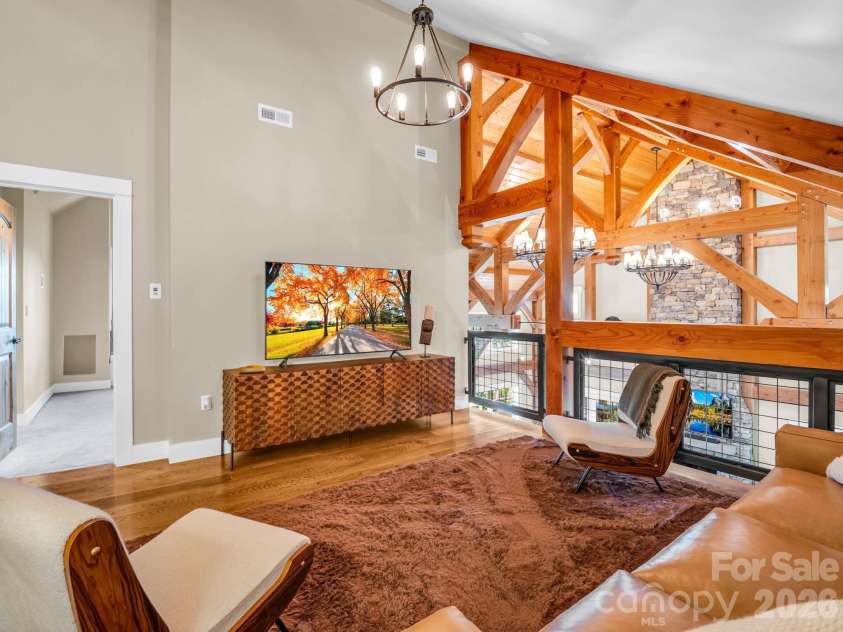 140 Settings Boulevard, Black Mountain, NC 28711.  MLS# CAR4427841, YatesRealty ID 53805. 