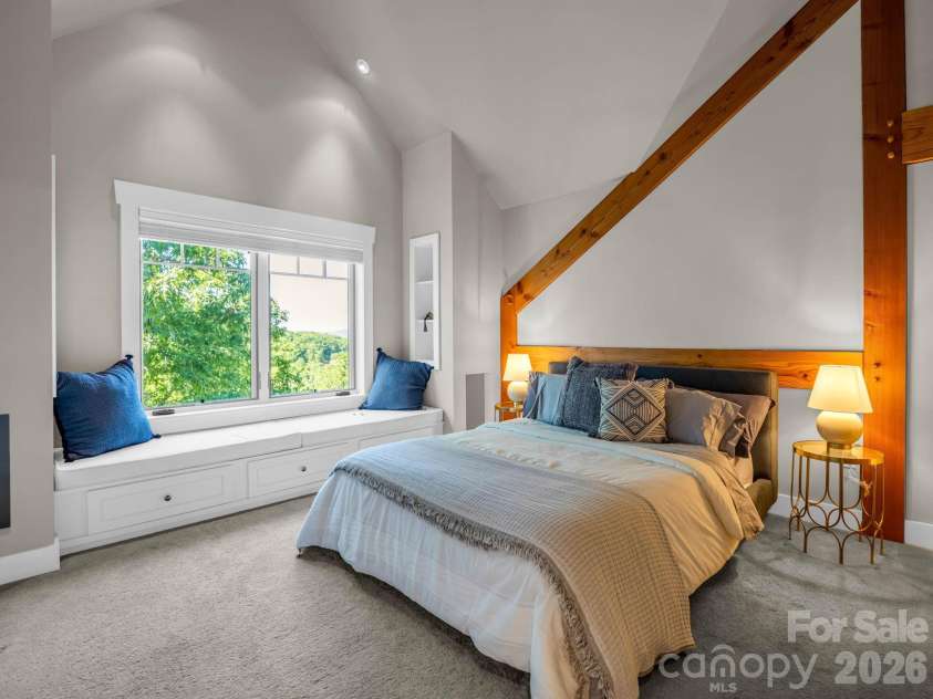 140 Settings Boulevard, Black Mountain, NC 28711.  MLS# CAR4427841, YatesRealty ID 53805. 