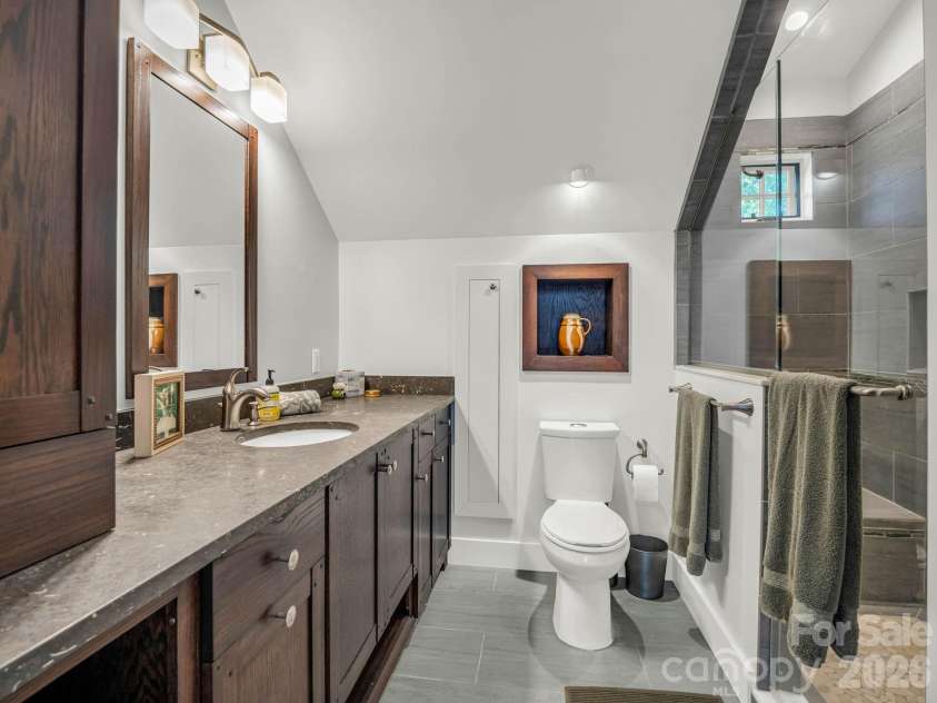140 Settings Boulevard, Black Mountain, NC 28711.  MLS# CAR4427841, YatesRealty ID 53805. 