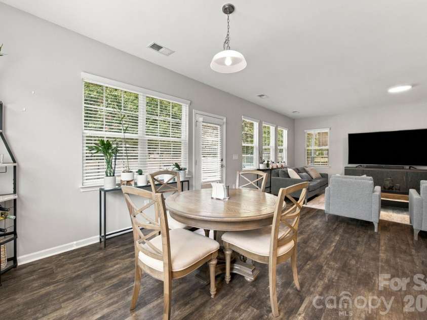 302 Samuel Street, Matthews, NC 28104.  MLS# CAR4428975, YatesRealty ID 53806. 