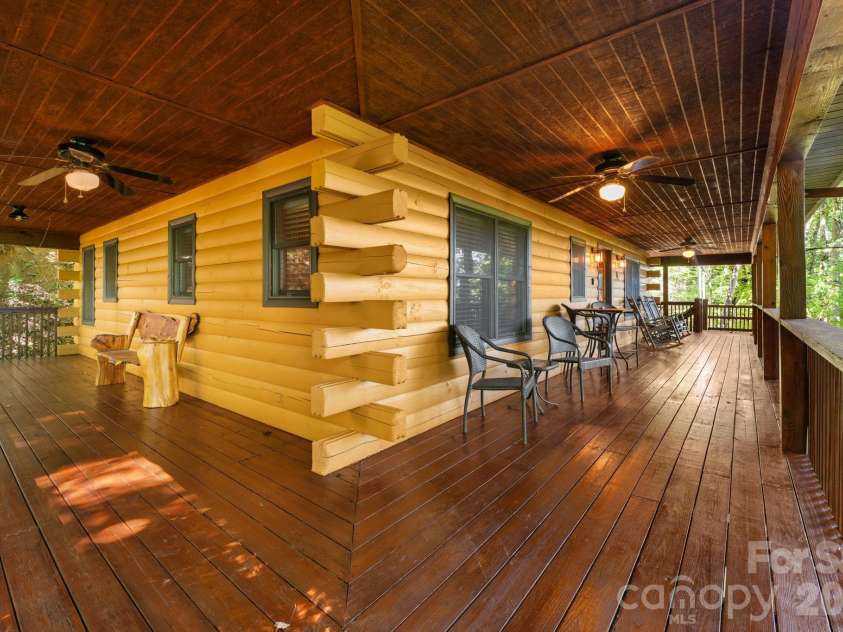 355 Oak Ridge Lane, Whittier, NC 28789.  MLS# CAR4427671, YatesRealty ID 53809. 