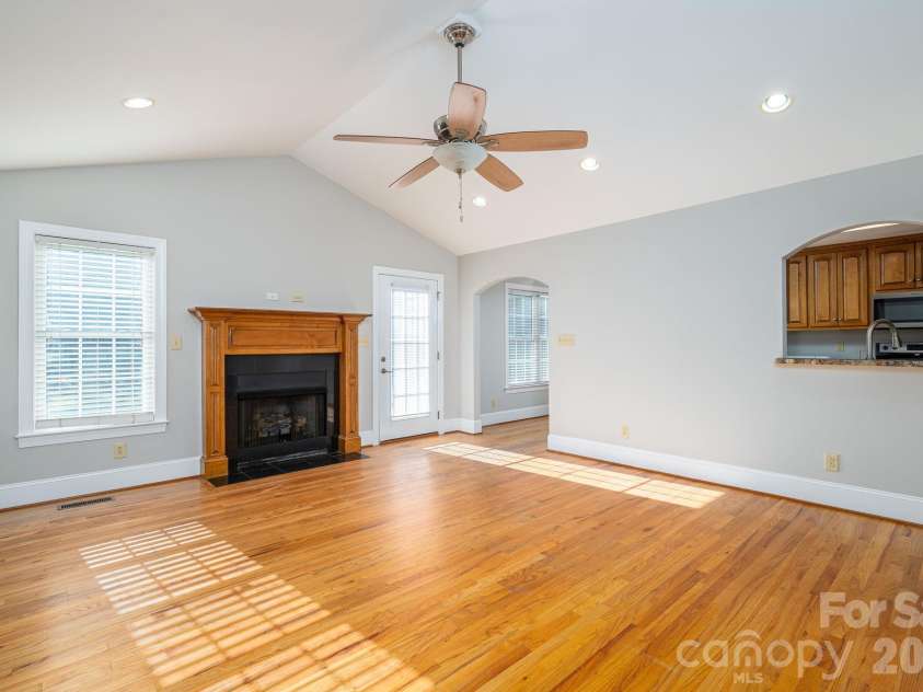 4252 Goodson Road, Maiden, NC 28650.  MLS# CAR4429073, YatesRealty ID 53815. Den
