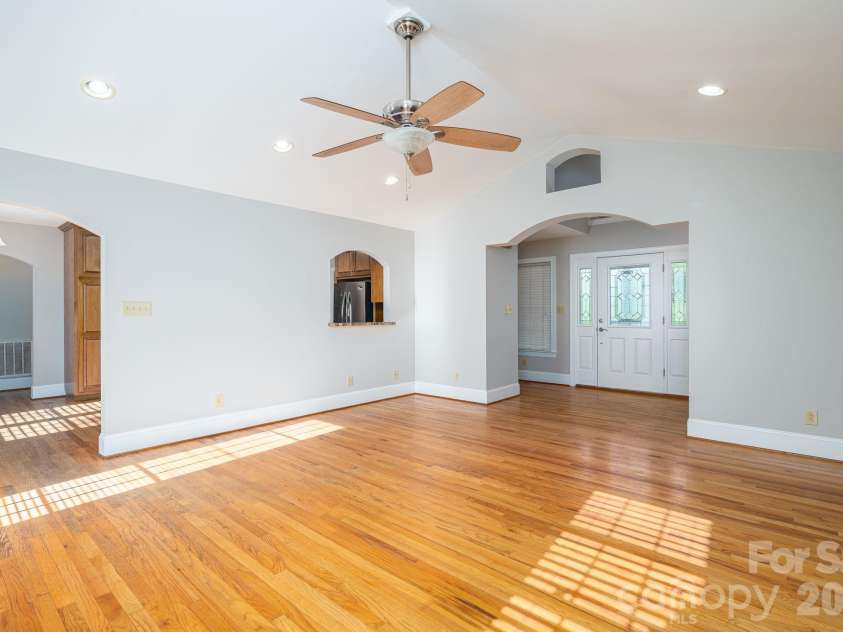 4252 Goodson Road, Maiden, NC 28650.  MLS# CAR4429073, YatesRealty ID 53815. Den