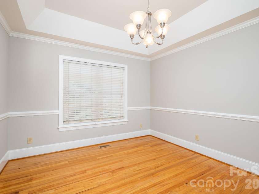 4252 Goodson Road, Maiden, NC 28650.  MLS# CAR4429073, YatesRealty ID 53815. Dininig