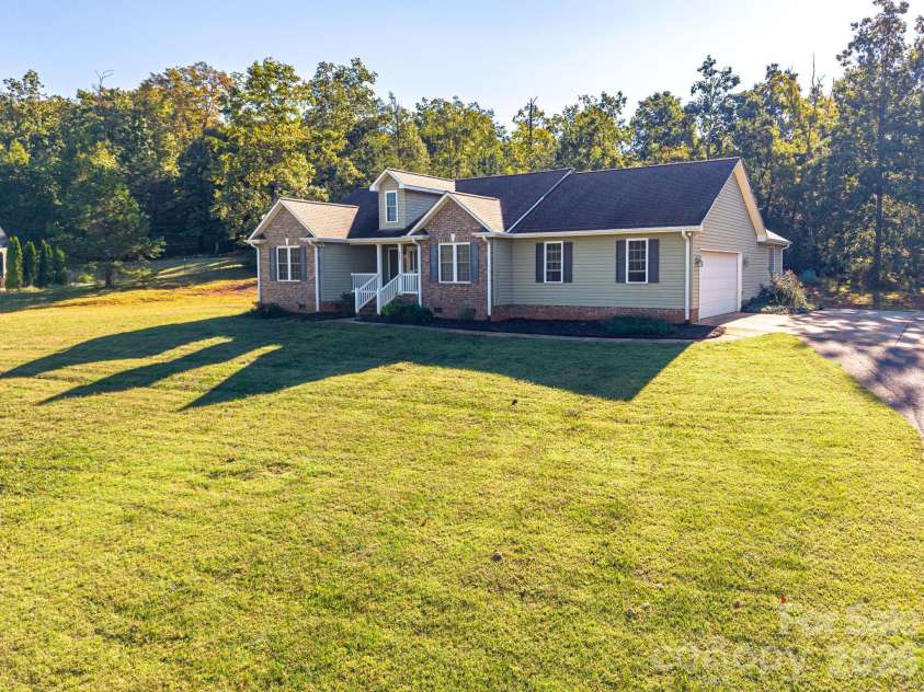 4252 Goodson Road, Maiden, NC 28650.  MLS# CAR4429073, YatesRealty ID 53815. Front Left View