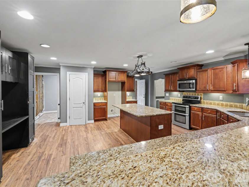 1166 Mustang Lane, York, SC 29745.  MLS# CAR4419928, YatesRealty ID 53817. 