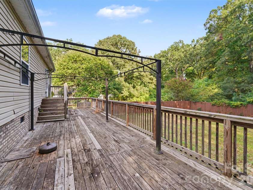 1166 Mustang Lane, York, SC 29745.  MLS# CAR4419928, YatesRealty ID 53817. 