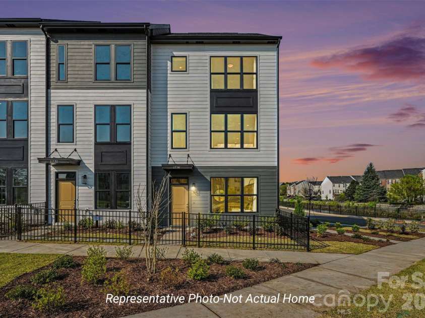 2107 Bonner Bridge Court, Charlotte, NC 28273.  MLS# CAR4429980, YatesRealty ID 53819. 
