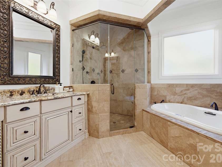 252 Treetops Drive, Stanley, NC 28164.  MLS# CAR4428344, YatesRealty ID 53823. 