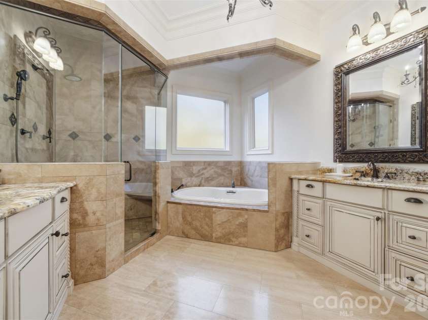 252 Treetops Drive, Stanley, NC 28164.  MLS# CAR4428344, YatesRealty ID 53823. 
