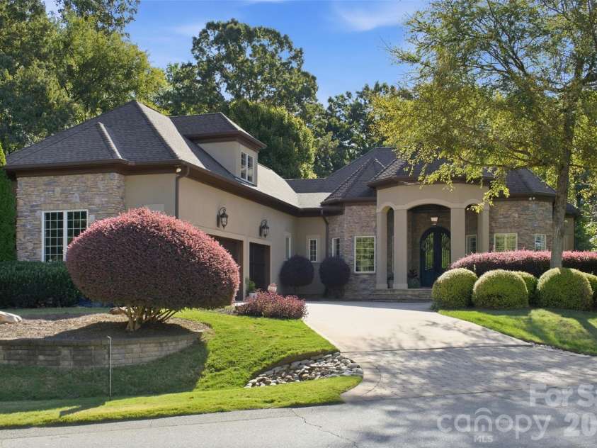 252 Treetops Drive, Stanley, NC 28164.  MLS# CAR4428344, YatesRealty ID 53823. 