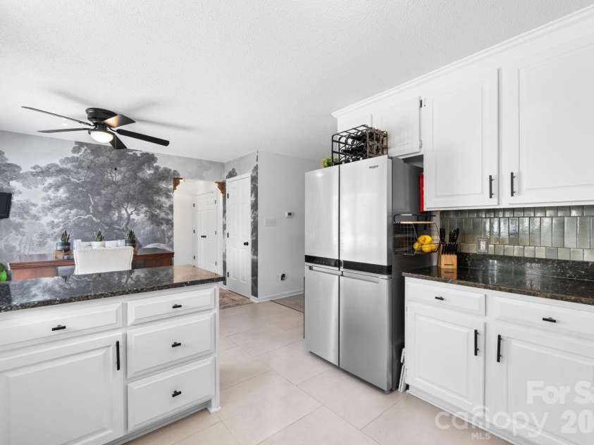 237 Scotts Creek Road, Statesville, NC 28625.  MLS# CAR4429792, YatesRealty ID 53828. 