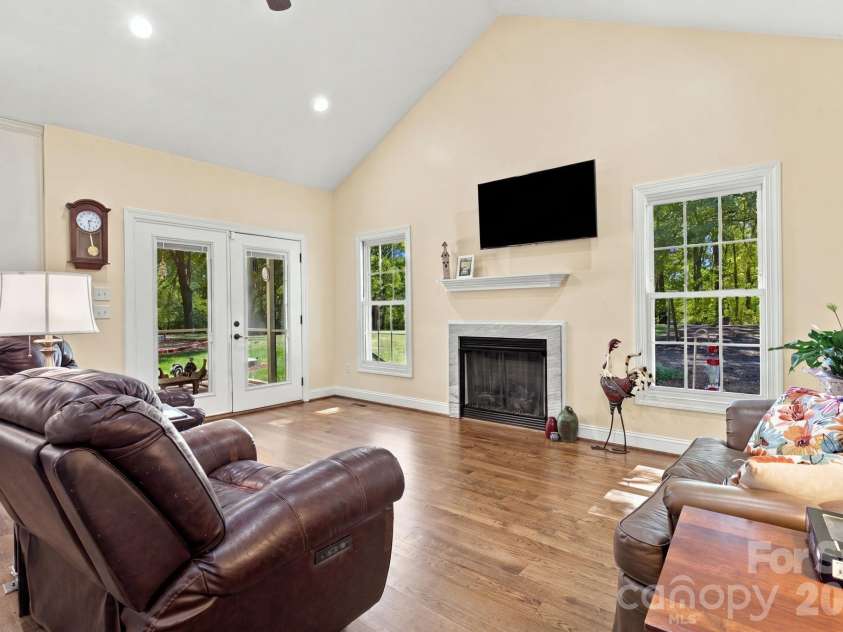 5169 US 70 Highway, Catawba, NC 28609.  MLS# CAR4429460, YatesRealty ID 53832. 