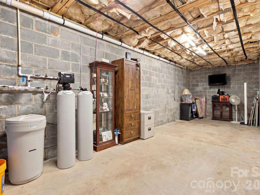 5169 US 70 Highway, Catawba, NC 28609.  MLS# CAR4429460, YatesRealty ID 53832. 