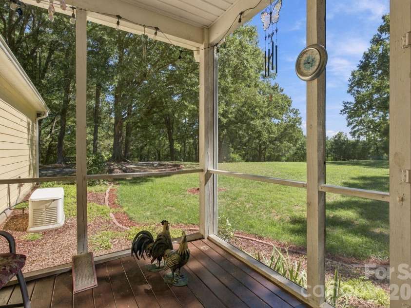 5169 US 70 Highway, Catawba, NC 28609.  MLS# CAR4429460, YatesRealty ID 53832. 