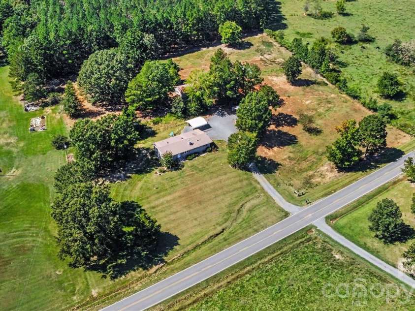 8121 Old Davis Road, Norwood, NC 28128.  MLS# CAR4427733, YatesRealty ID 53835. 