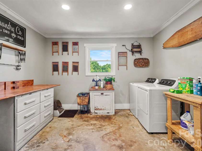 8121 Old Davis Road, Norwood, NC 28128.  MLS# CAR4427733, YatesRealty ID 53835. 