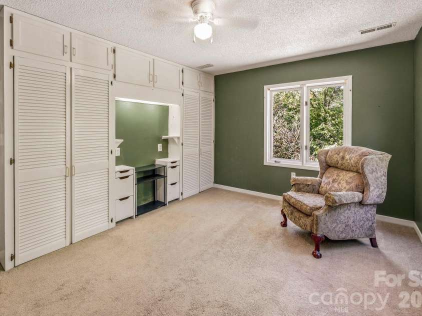 124 Moss Hill Lane, Lake Lure, NC 28746.  MLS# CAR4429625, YatesRealty ID 53837. 