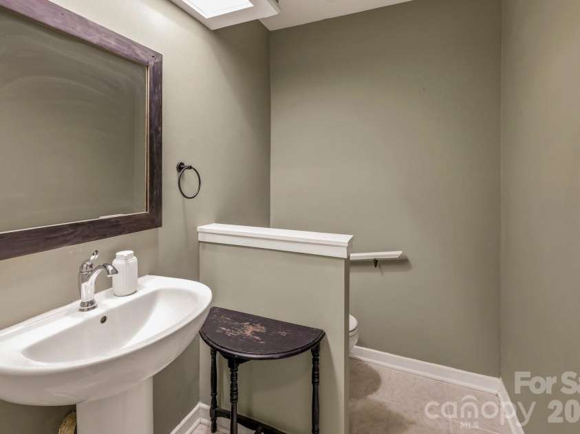 124 Moss Hill Lane, Lake Lure, NC 28746.  MLS# CAR4429625, YatesRealty ID 53837. 