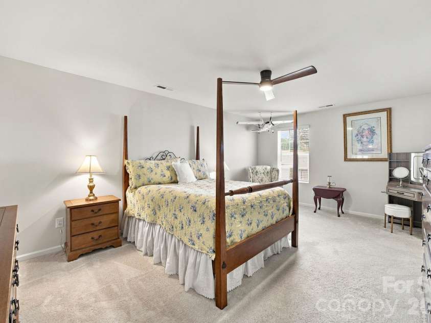 156 Hanging Rock Trail, Statesville, NC 28625.  MLS# CAR4427449, YatesRealty ID 53838. 