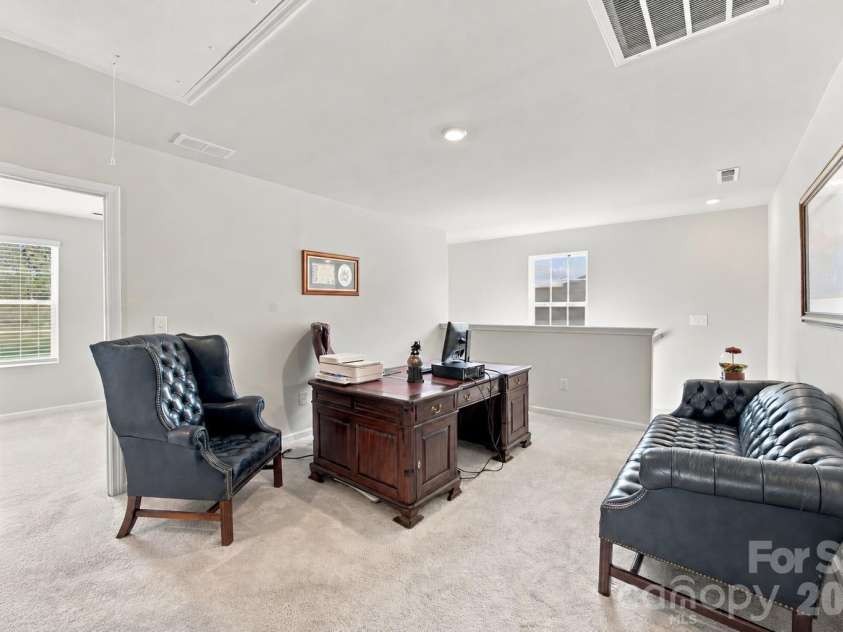 156 Hanging Rock Trail, Statesville, NC 28625.  MLS# CAR4427449, YatesRealty ID 53838. 