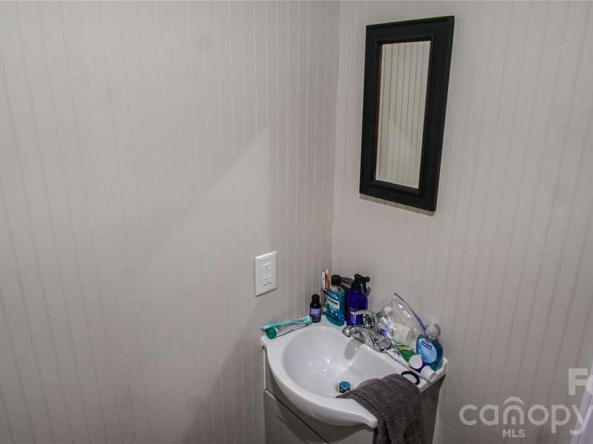 1815 Longbottom Road, McGrady, NC 28649.  MLS# CAR4427701, YatesRealty ID 53839. 