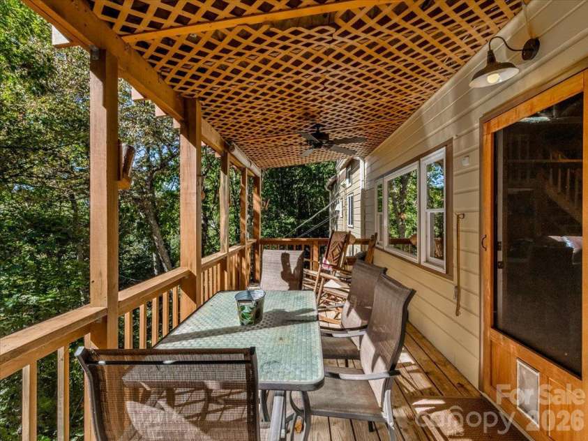 2554 Winter Star Road, Burnsville, NC 28714.  MLS# CAR4430056, YatesRealty ID 53841. 