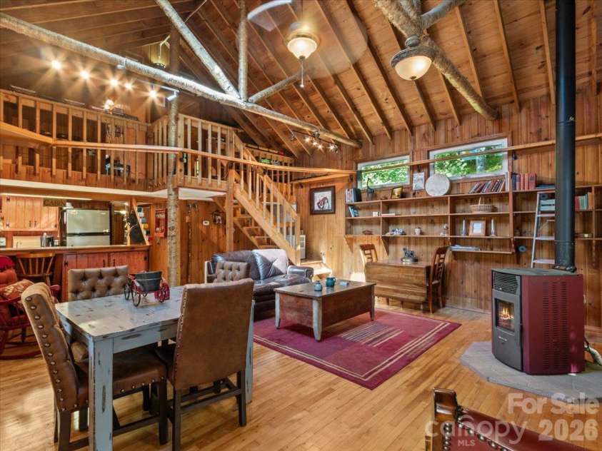 2554 Winter Star Road, Burnsville, NC 28714.  MLS# CAR4430056, YatesRealty ID 53841. 