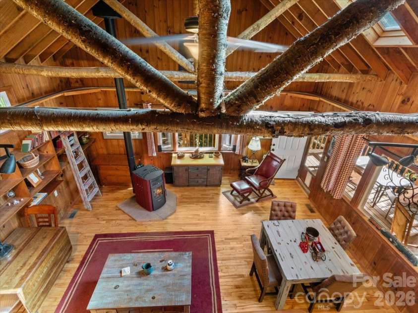 2554 Winter Star Road, Burnsville, NC 28714.  MLS# CAR4430056, YatesRealty ID 53841. 