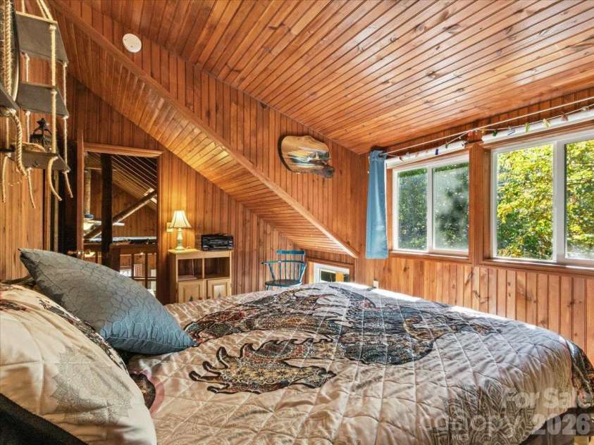 2554 Winter Star Road, Burnsville, NC 28714.  MLS# CAR4430056, YatesRealty ID 53841. 