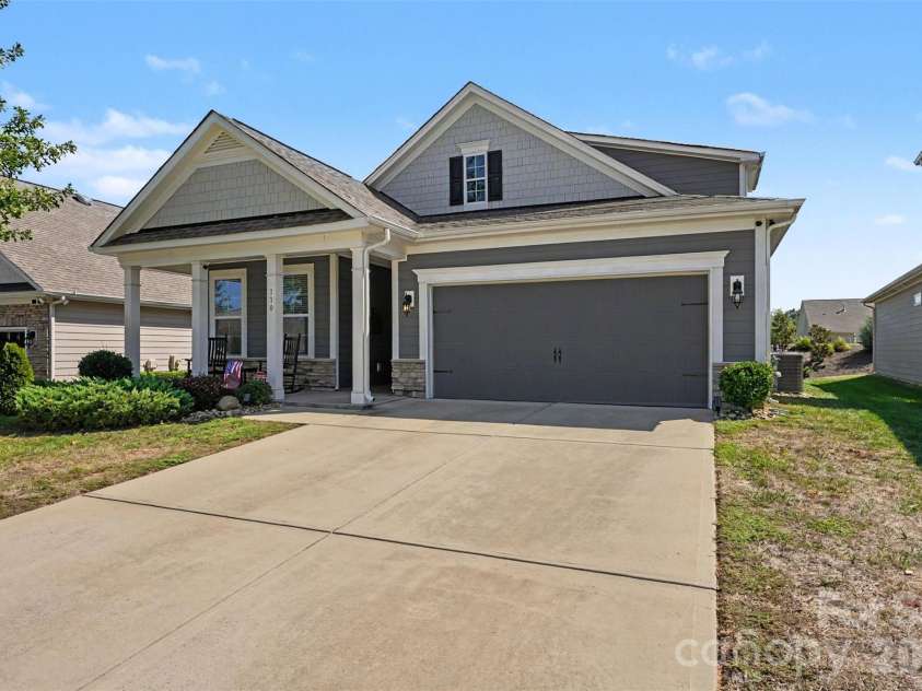 110 Boatwright Lane, Mooresville, NC 28117.  MLS# CAR4424391, YatesRealty ID 53842. 