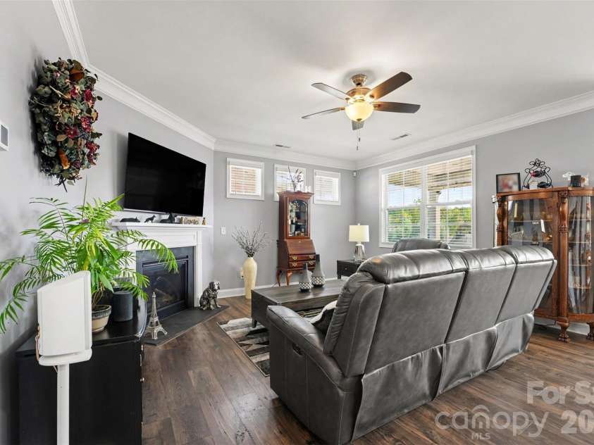 110 Boatwright Lane, Mooresville, NC 28117.  MLS# CAR4424391, YatesRealty ID 53842. 