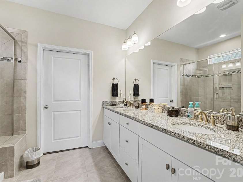 110 Boatwright Lane, Mooresville, NC 28117.  MLS# CAR4424391, YatesRealty ID 53842. 