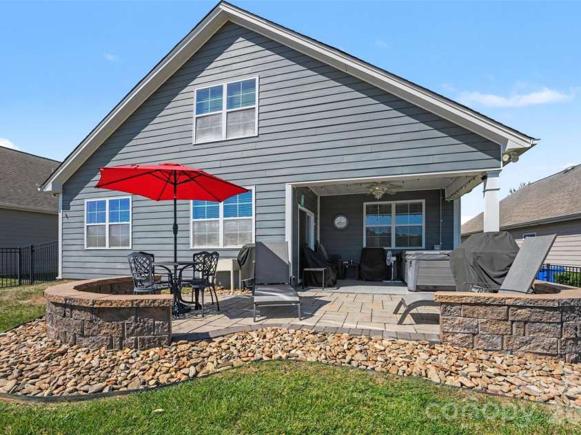 110 Boatwright Lane, Mooresville, NC 28117.  MLS# CAR4424391, YatesRealty ID 53842. 