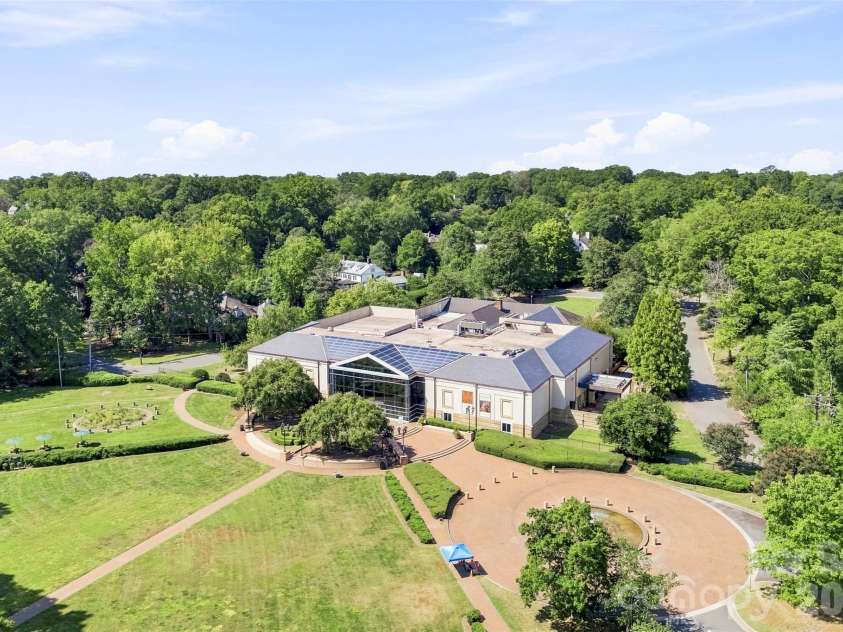314 Fannie Circle, Charlotte, NC 28205.  MLS# CAR4429592, YatesRealty ID 53844. 