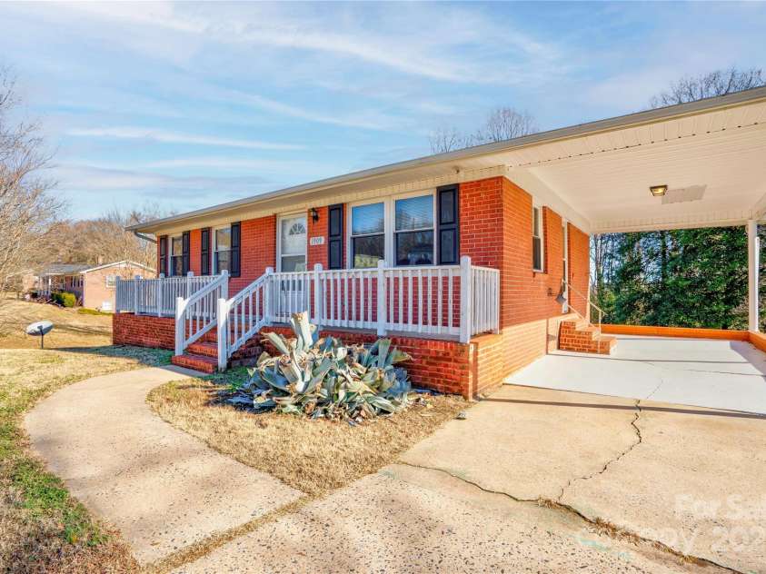 1909 Lafayette Street, Shelby, NC 28152.  MLS# CAR4331058, YatesRealty ID 5385. 
