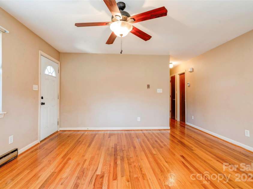1909 Lafayette Street, Shelby, NC 28152.  MLS# CAR4331058, YatesRealty ID 5385. 