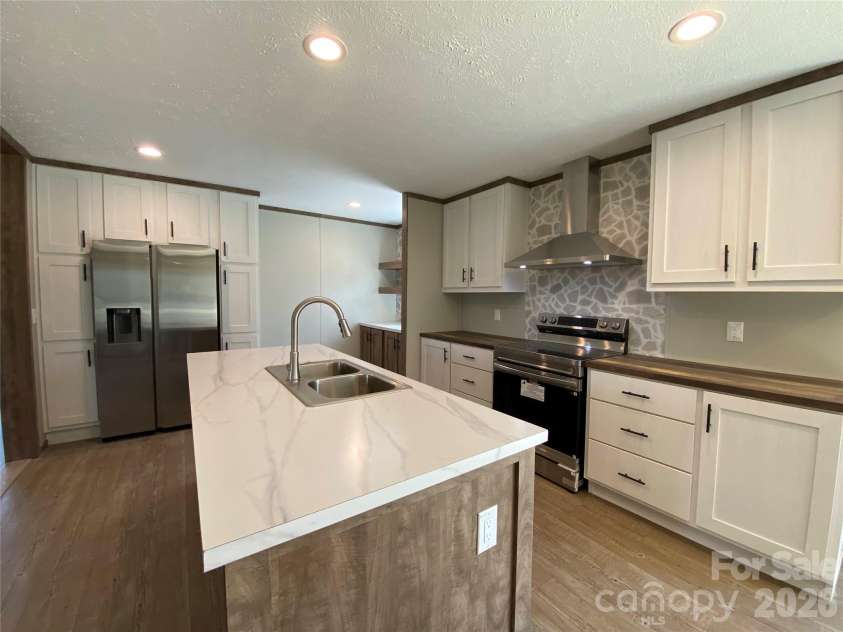 5726 Landon Place, Heath Springs, SC 29058.  MLS# CAR4429473, YatesRealty ID 53855. 