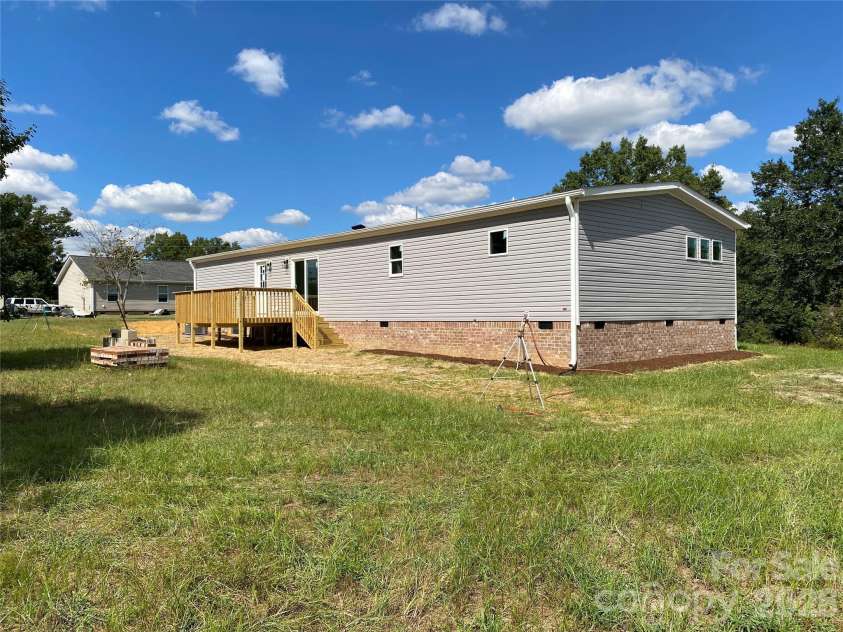 5726 Landon Place, Heath Springs, SC 29058.  MLS# CAR4429473, YatesRealty ID 53855. 