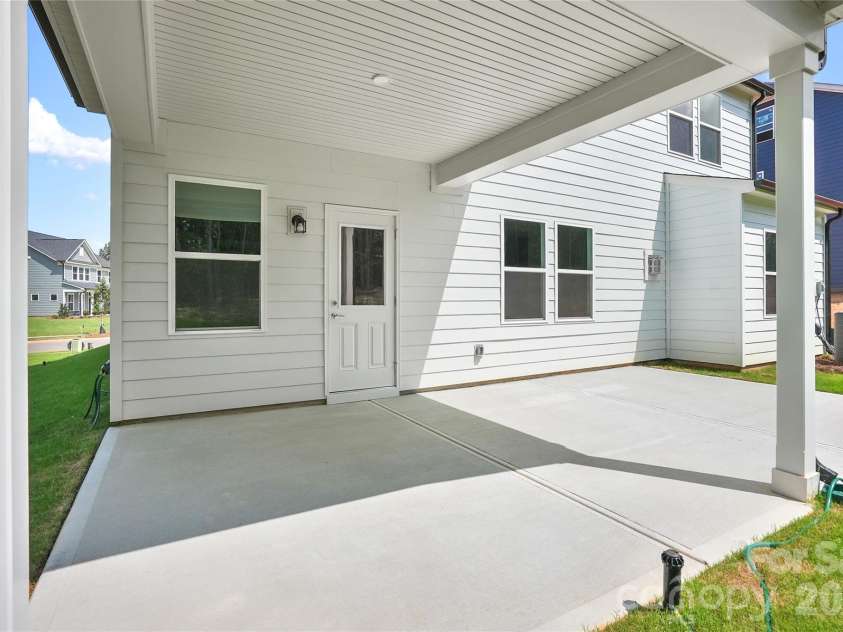 567 Cottage Garden Lane, Belmont, NC 28012.  MLS# CAR4430099, YatesRealty ID 53857. 