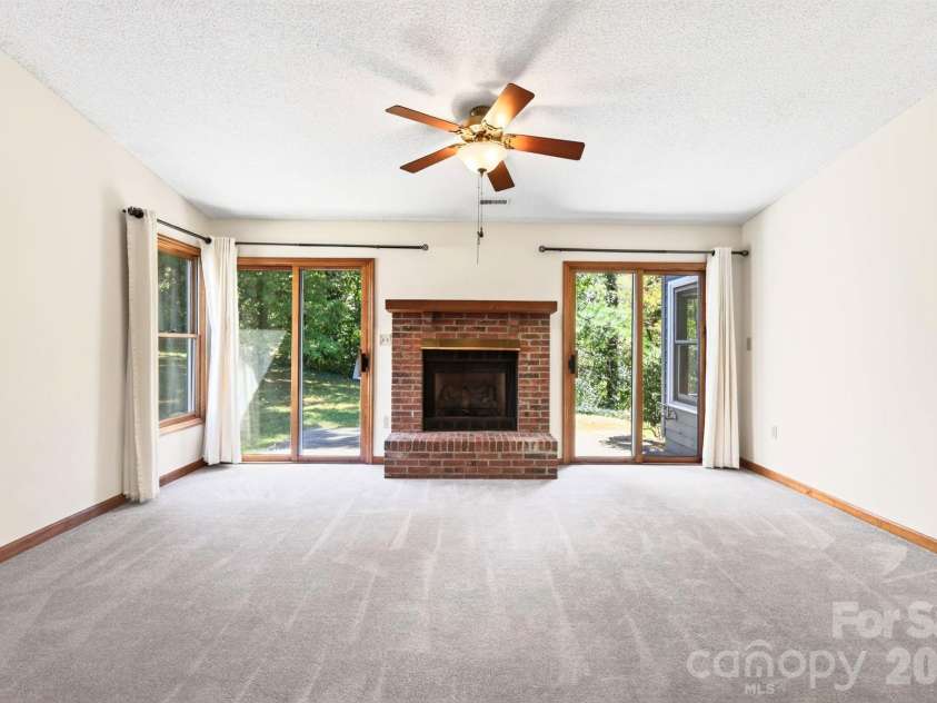 15A Windflower Court, Asheville, NC 28805.  MLS# CAR4429654, YatesRealty ID 53859. 